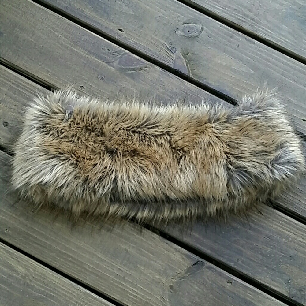 Fax fur infinity scarf